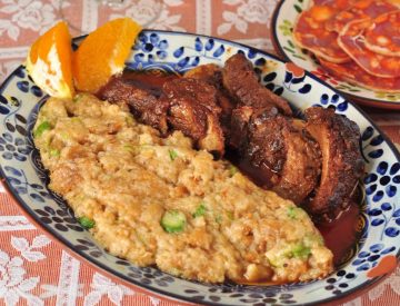 Migas de Espargos com Entrecosto de Porco Preto